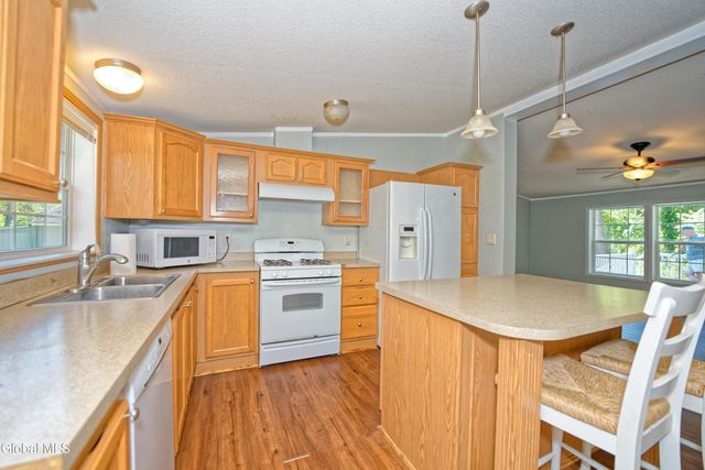 128 State Highway 5S, Amsterdam, NY 12010