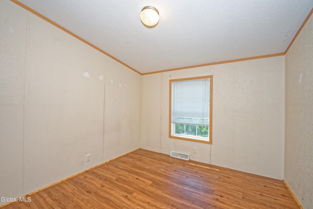 128 State Highway 5S, Amsterdam, NY 12010