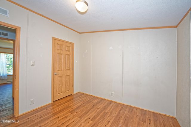 128 State Highway 5S, Amsterdam, NY 12010