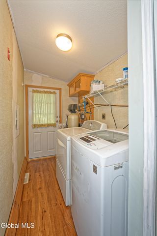 128 State Highway 5S, Amsterdam, NY 12010