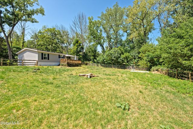 128 State Highway 5S, Amsterdam, NY 12010