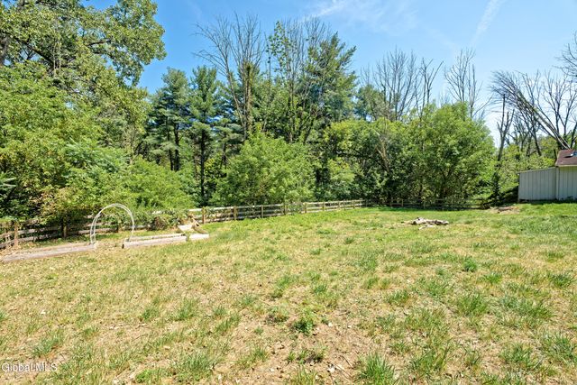 128 State Highway 5S, Amsterdam, NY 12010