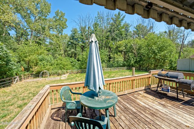 128 State Highway 5S, Amsterdam, NY 12010