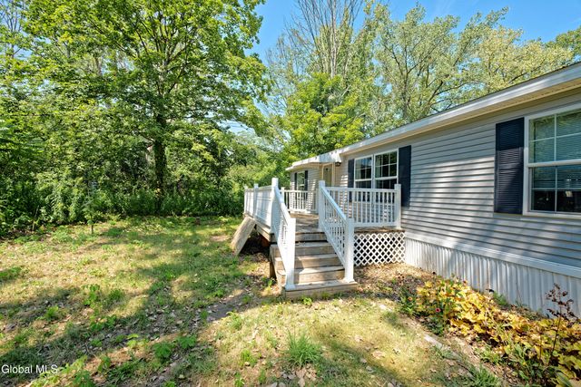 128 State Highway 5S, Amsterdam, NY 12010