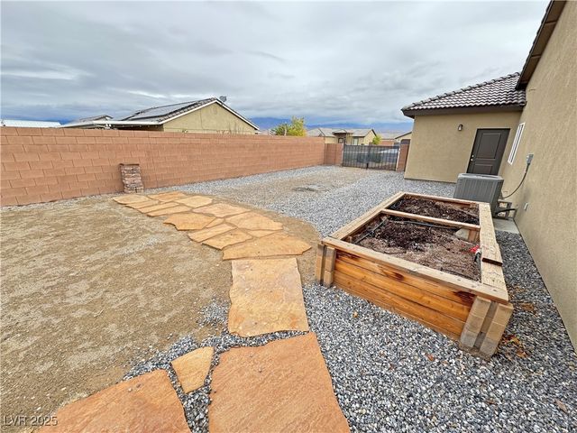 230 White Burch Lane, Pahrump, NV 89048