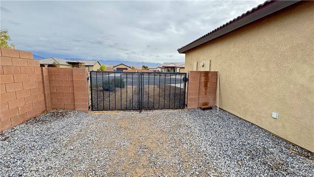230 White Burch Lane, Pahrump, NV 89048