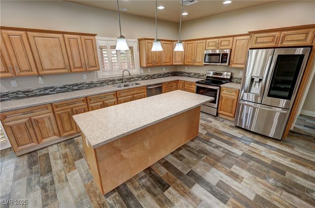 230 White Burch Lane, Pahrump, NV 89048