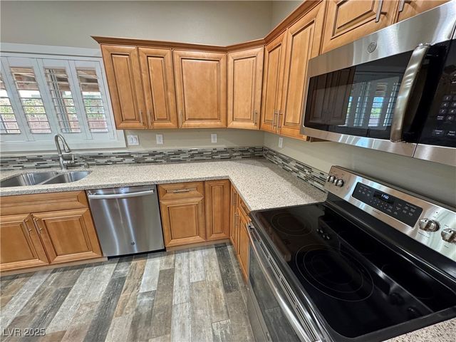 230 White Burch Lane, Pahrump, NV 89048