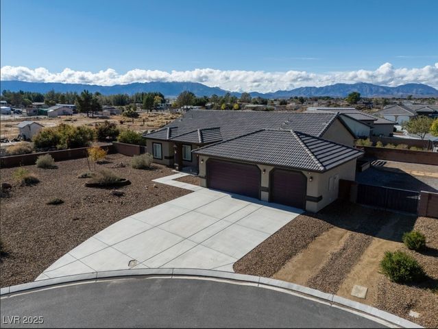 230 White Burch Lane, Pahrump, NV 89048