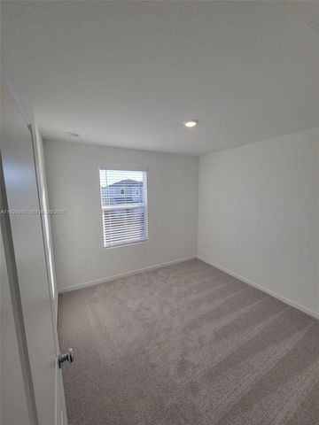 3671 Hardman Dr, Lake Wales, FL 33853