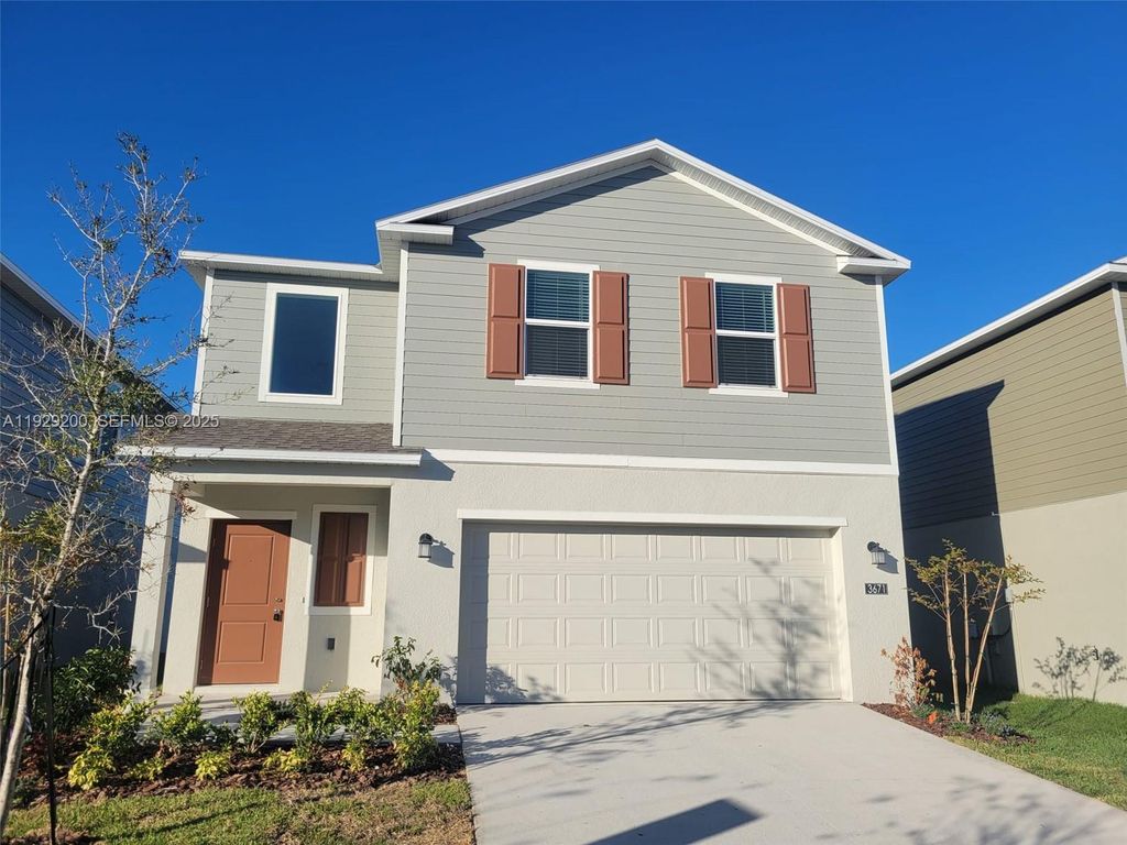 3671 Hardman Dr, Lake Wales, FL 33853