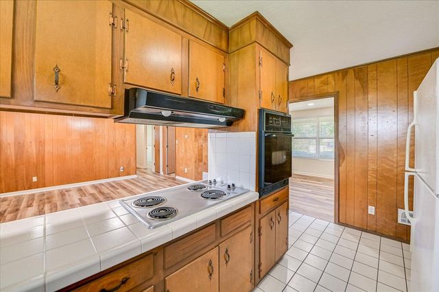 242 Maywood Drive, Martinez, GA 30907