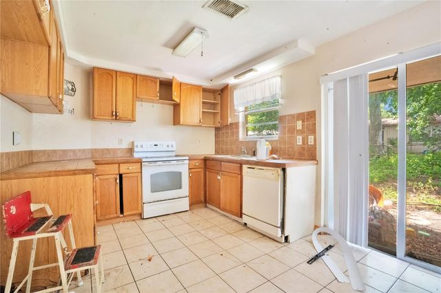 7007 NOVA SCOTIA DRIVE, Port Richey, FL 34668
