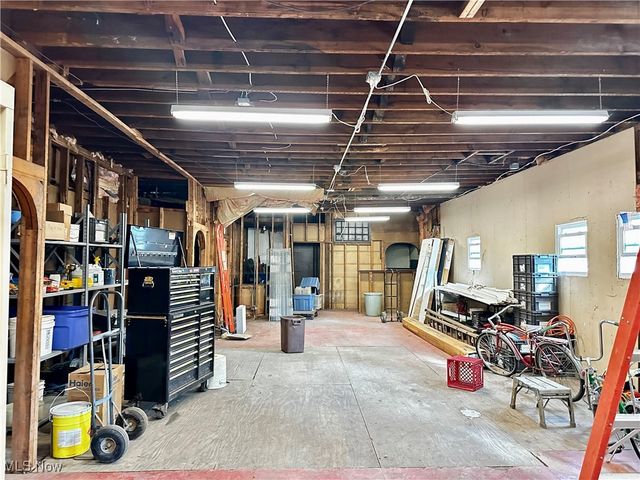 3177 Elyria Avenue, Lorain, OH 44055