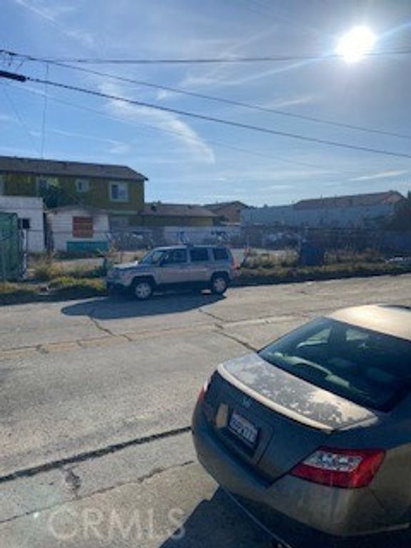 9200 Firth, Los Angeles, CA 90002 — exterior
