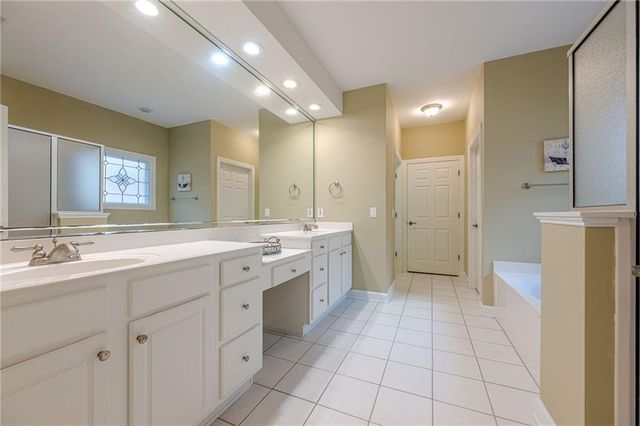 1735 Woodberry Run Drive, Snellville, GA 30078