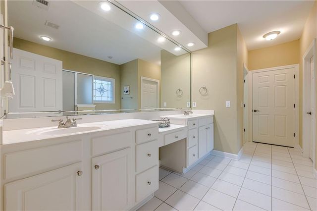 1735 Woodberry Run Drive, Snellville, GA 30078