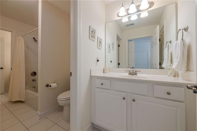 1735 Woodberry Run Drive, Snellville, GA 30078