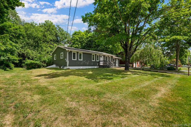 326 Lake Vue Drive, Montgomery, NY 12549
