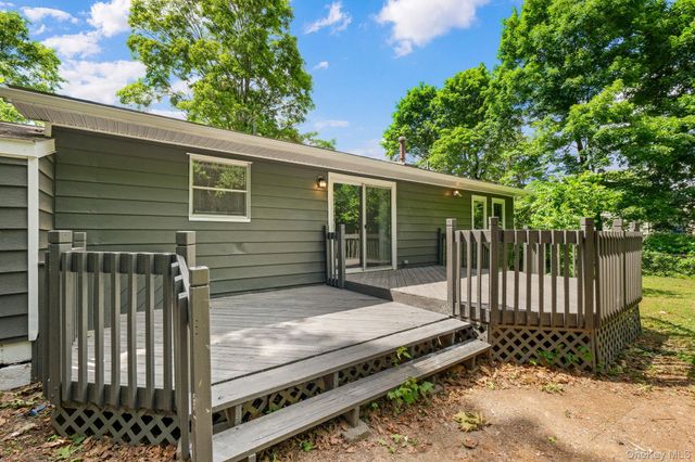 326 Lake Vue Drive, Montgomery, NY 12549