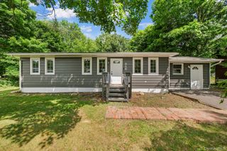 326 Lake Vue Drive, Montgomery, NY 12549