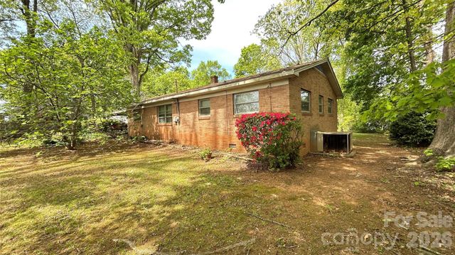 3520 Winslow Drive 1 & 2, Charlotte, NC 28269