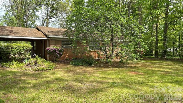 3520 Winslow Drive 1 & 2, Charlotte, NC 28269