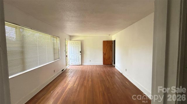 3520 Winslow Drive 1 & 2, Charlotte, NC 28269