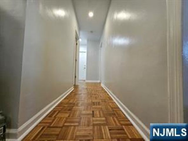 110 E Harriet Avenue 2F, Palisades Park, NJ 07650