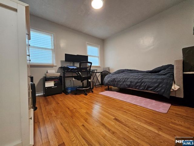 110 E Harriet Avenue 2F, Palisades Park, NJ 07650