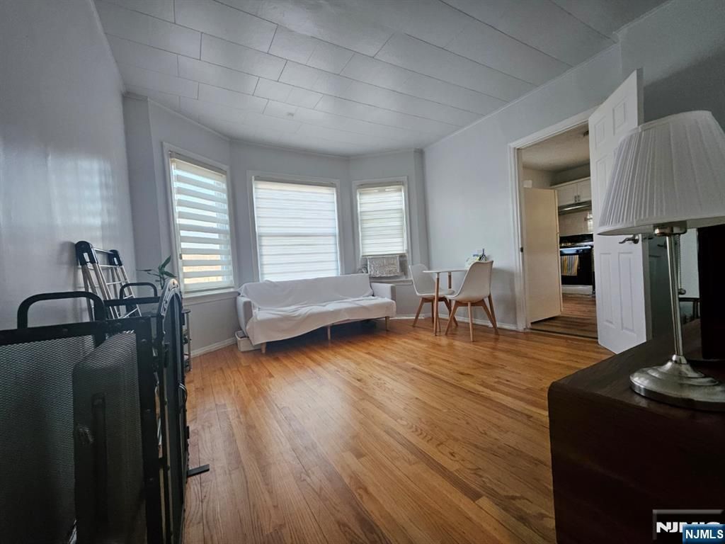 110 E Harriet Avenue 2F, Palisades Park, NJ 07650