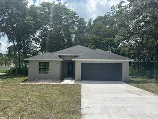 422 IVY AVENUE, Deland, FL 32724
