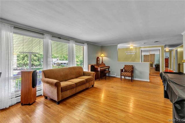 8667 Bonview, Clarence, NY 14221
