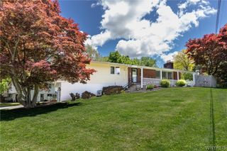 8667 Bonview, Clarence, NY 14221