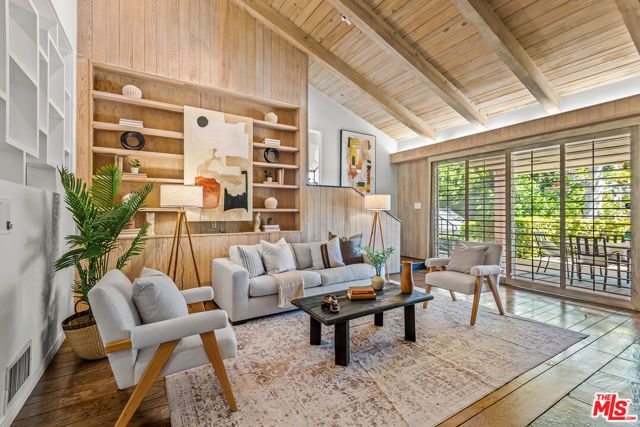 11356 Thurston Circle, Los Angeles, CA 90049