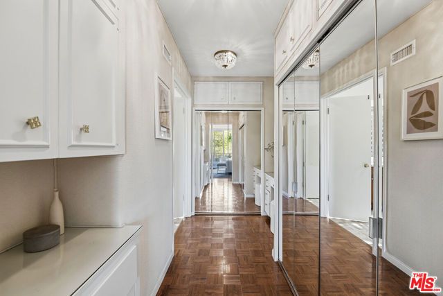 11356 Thurston Circle, Los Angeles, CA 90049