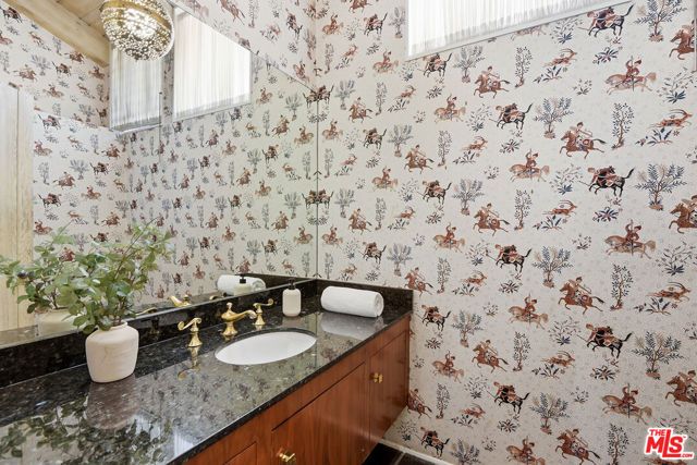 11356 Thurston Circle, Los Angeles, CA 90049