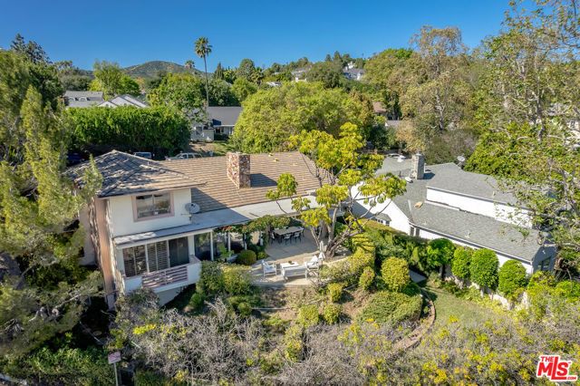 11356 Thurston Circle, Los Angeles, CA 90049