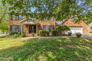 609 Lark Meadow Drive, Knoxville, TN 37934