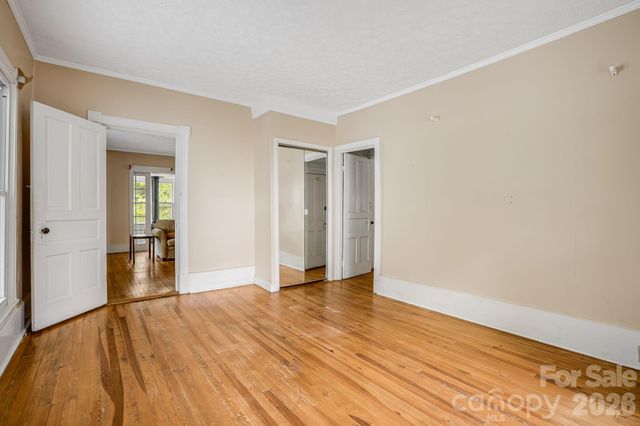 82 Hill Street, Hot Springs, NC 28743