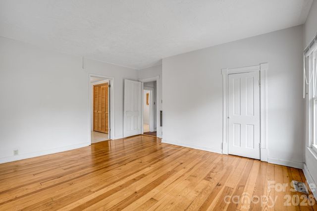 82 Hill Street, Hot Springs, NC 28743