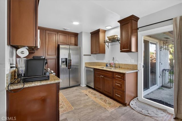 1425 N Parkhaven, Anaheim, CA 92801