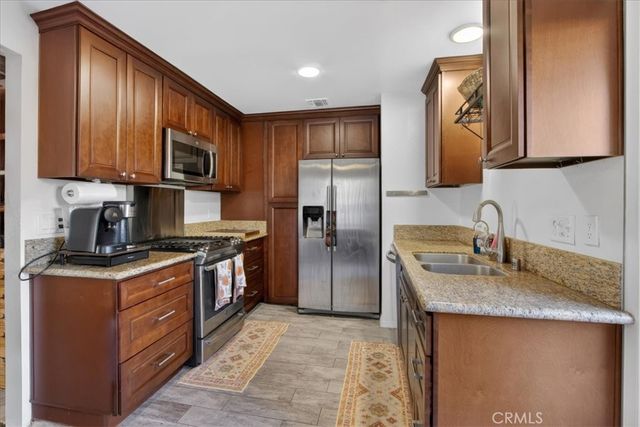 1425 N Parkhaven, Anaheim, CA 92801