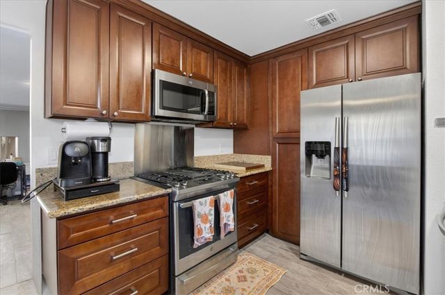 1425 N Parkhaven, Anaheim, CA 92801