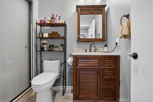 1425 N Parkhaven, Anaheim, CA 92801