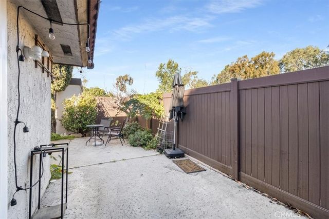 1425 N Parkhaven, Anaheim, CA 92801