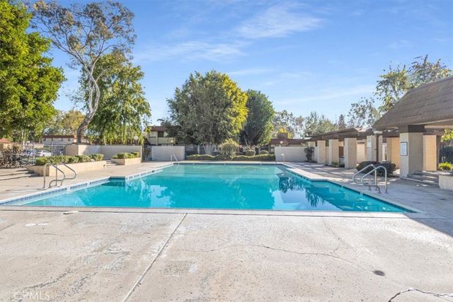 1425 N Parkhaven, Anaheim, CA 92801