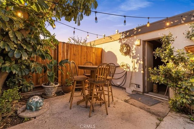 1425 N Parkhaven, Anaheim, CA 92801