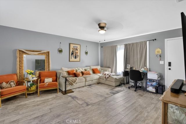 1425 N Parkhaven, Anaheim, CA 92801