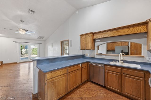 5935 North Campbell Road, Las Vegas, NV 89149